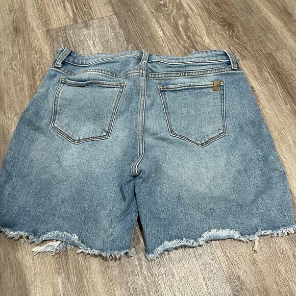 Joe's Blue Denim Distressed Shorts The Lara Bermuda Size 31 - Picture 3 of 7